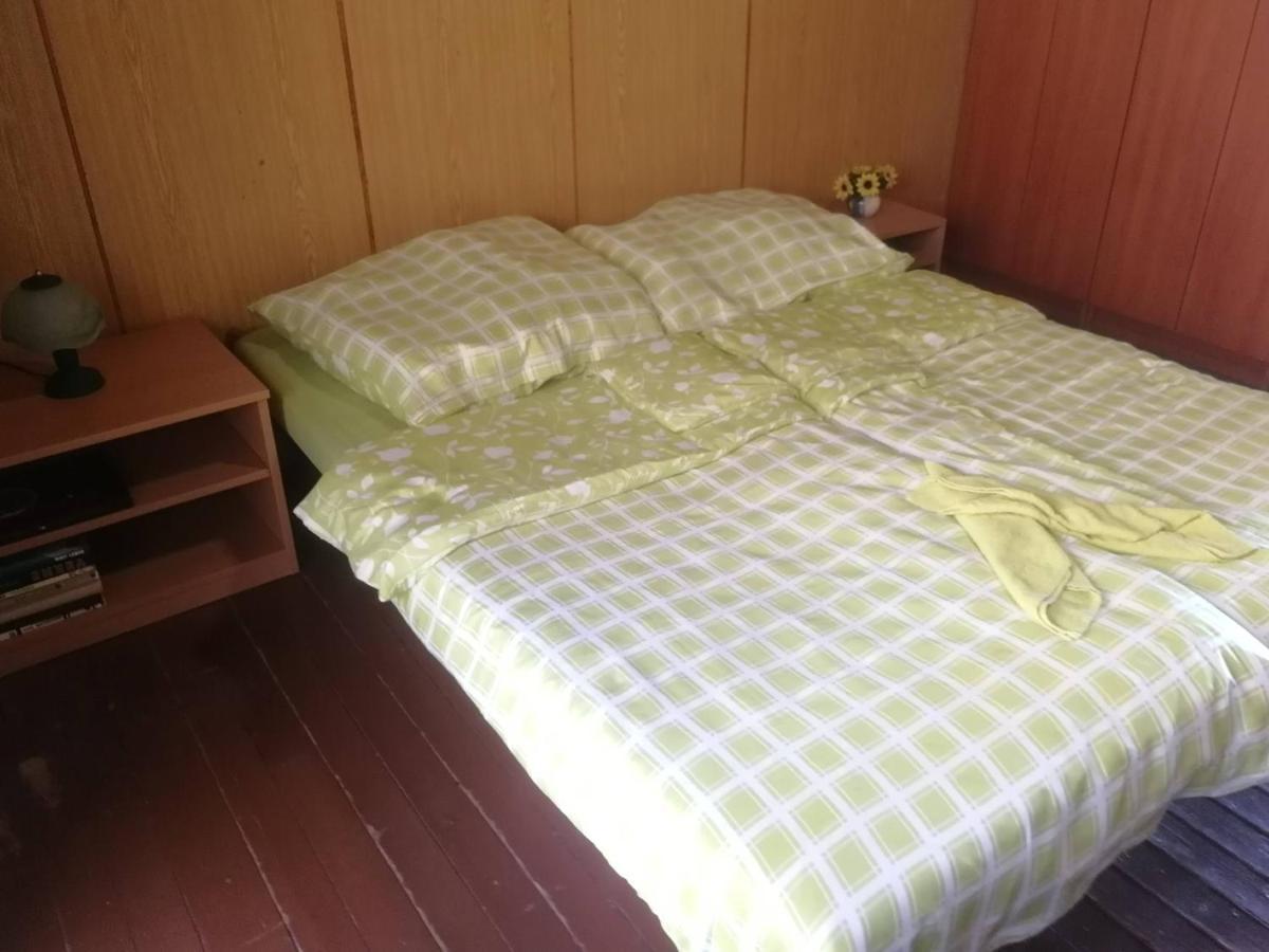 Chata Pod Vlekom Dedinky Luaran gambar